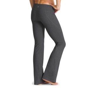✨️Athleta Women's Grey Boot Cut Low Rise Yoga Athletic Pants! New With Out Tags!